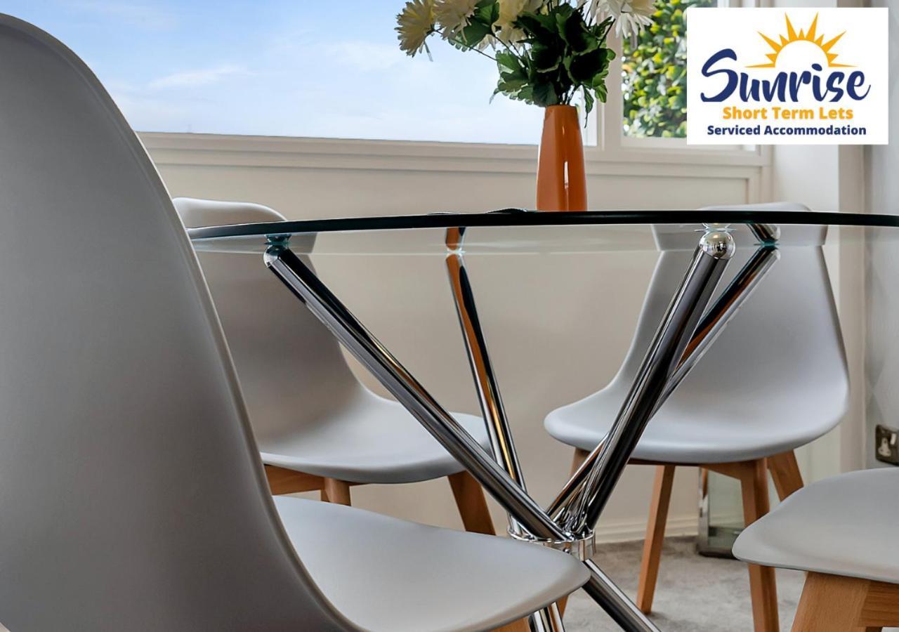3 Beds At Arthurs Seat By Sunrise Short Lets 에든버러 외부 사진