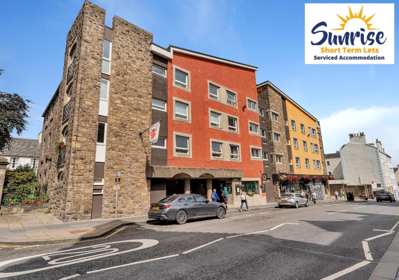 3 Beds At Arthurs Seat By Sunrise Short Lets 에든버러 외부 사진