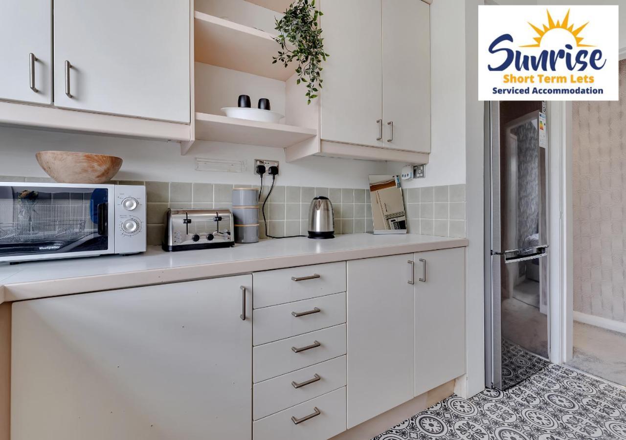 3 Beds At Arthurs Seat By Sunrise Short Lets 에든버러 외부 사진