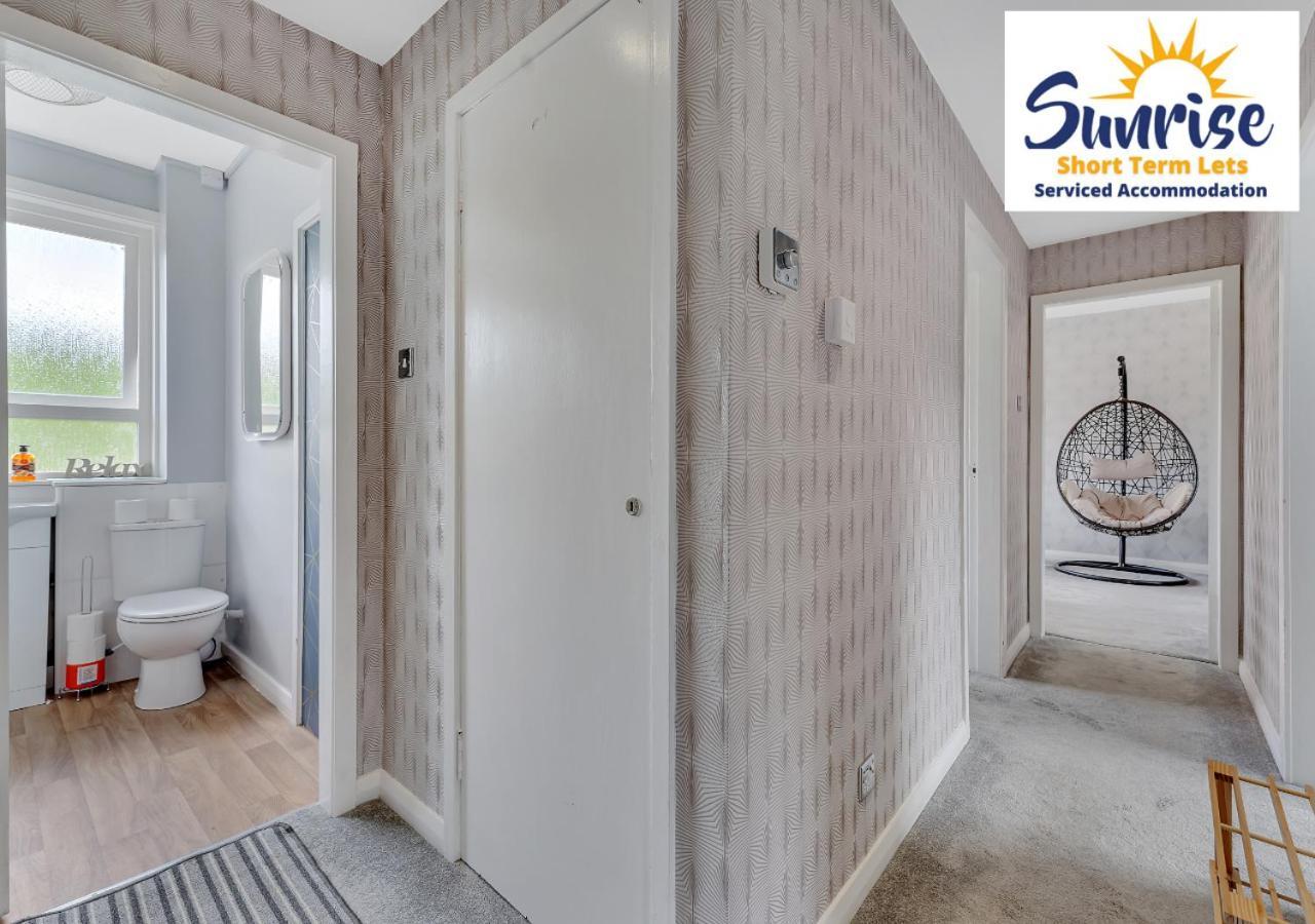 3 Beds At Arthurs Seat By Sunrise Short Lets 에든버러 외부 사진