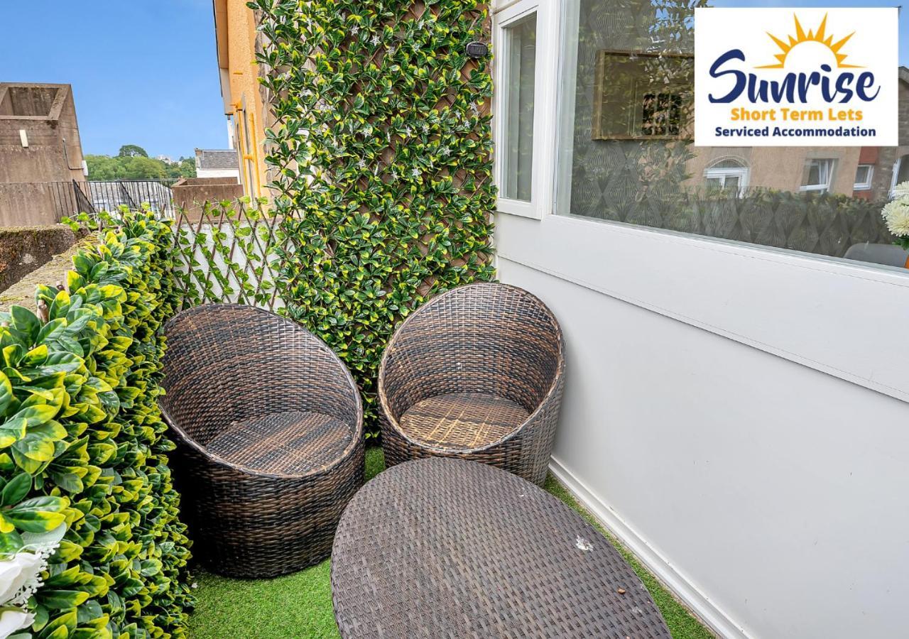3 Beds At Arthurs Seat By Sunrise Short Lets 에든버러 외부 사진